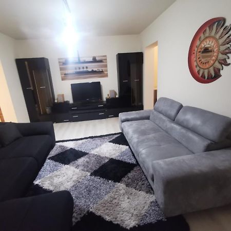 Gura Humorului Apartament Lux Confort מראה חיצוני תמונה