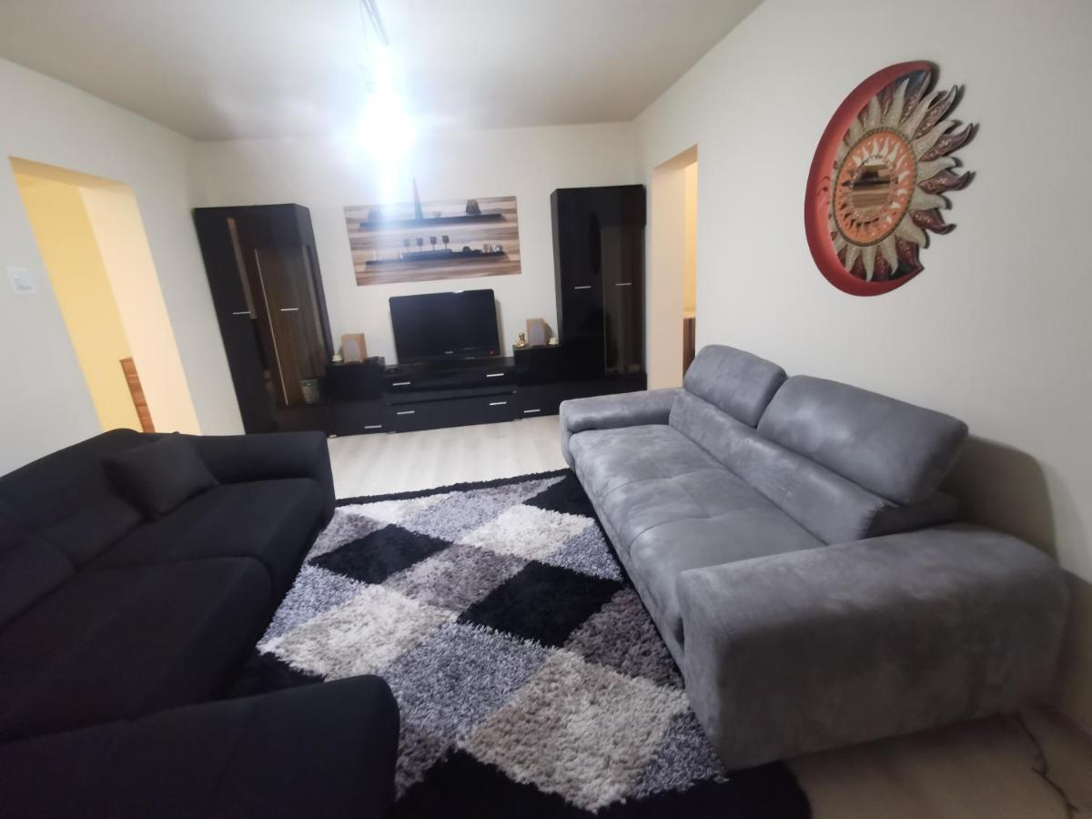 Gura Humorului Apartament Lux Confort מראה חיצוני תמונה
